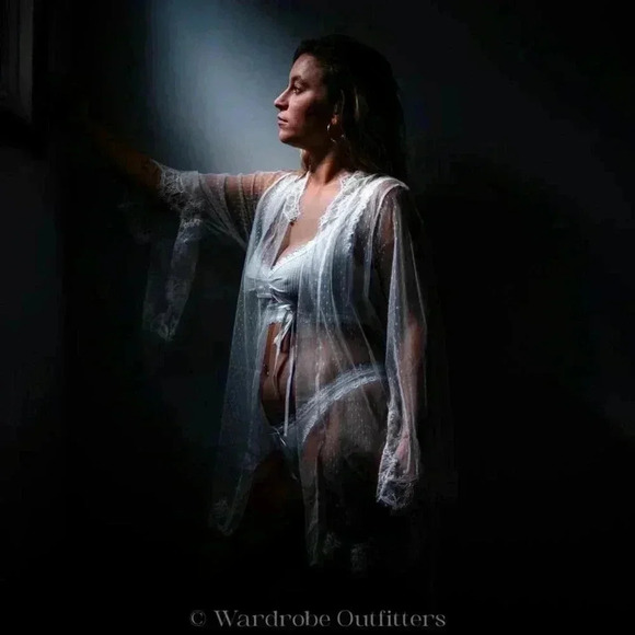 White Sheer Mesh Eyelash Lace Belted Robe - Picture 5 of 8